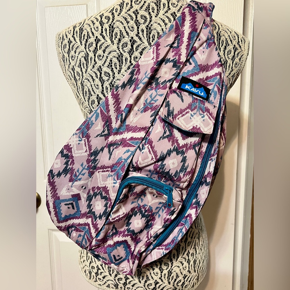 KAVU Geometric Sling Bag in Pink and Blue